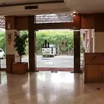Nida Rooms Jakarta Kramat Raya