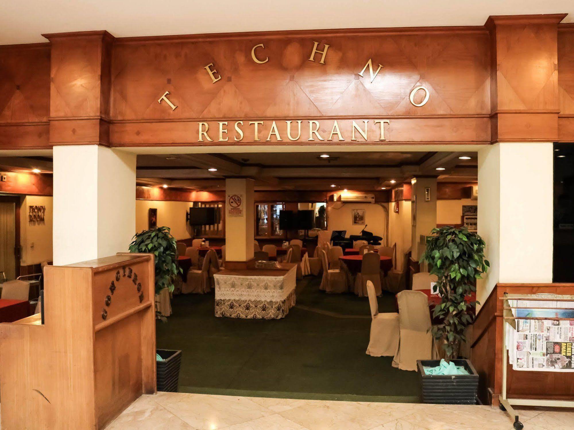 Hotel Nida Kramat Raya 2*