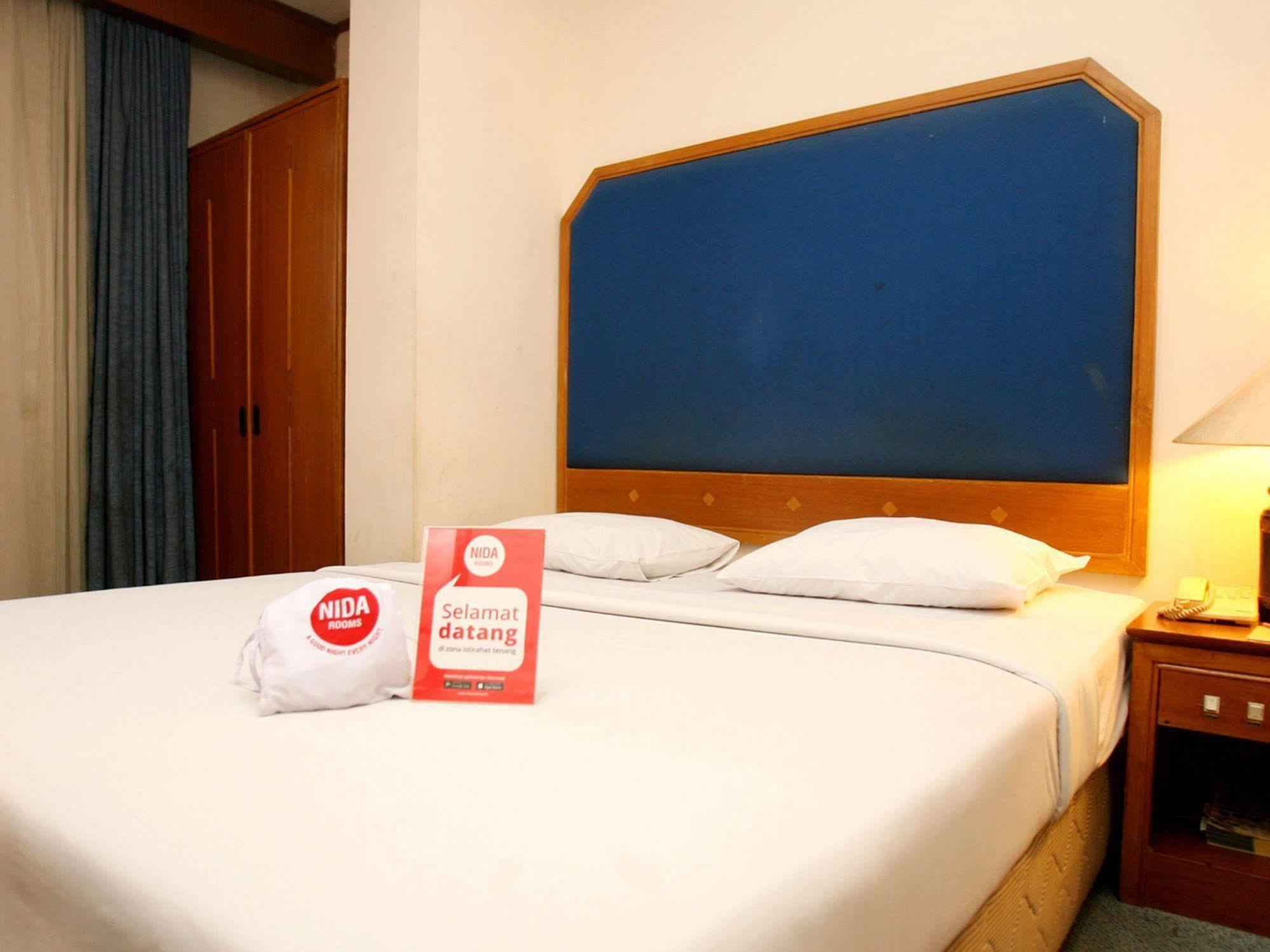 Nida Kramat Raya Hotel 2*